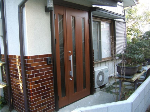 埼玉県さいたま市中央区Ｎ様邸　リフォーム玄関ドア